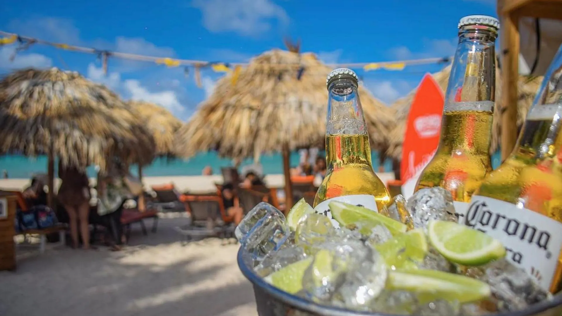 Vacation Studios With Rooftop Pool, Beach Club, Restaurants - Playa Los Corales Punta Cana Hotel