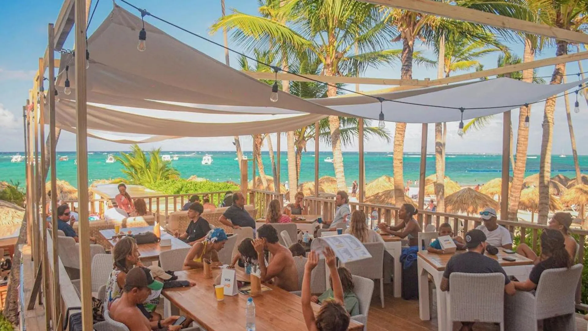 ***** Hotel Vacation Studios With Rooftop Pool, Beach Club, Restaurants - Playa Los Corales Punta Cana República Dominicana